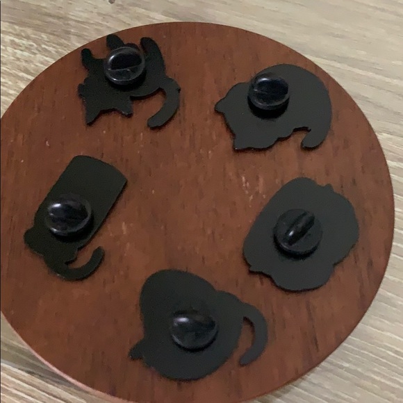 Kitty Cat Pins ๐๐ฑ - Picture 8 of 13